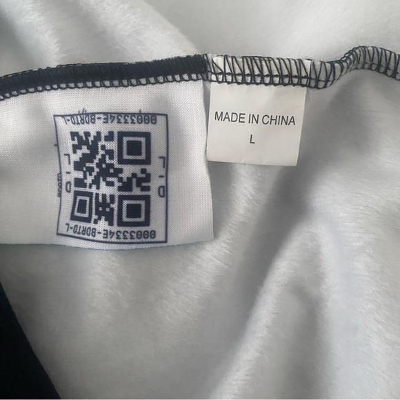 THE MOON SEES YOUR SOUL ALL OVER PRINT HOODED ZIP UP JACKET LARGE BLACK - Picture 7 of 8